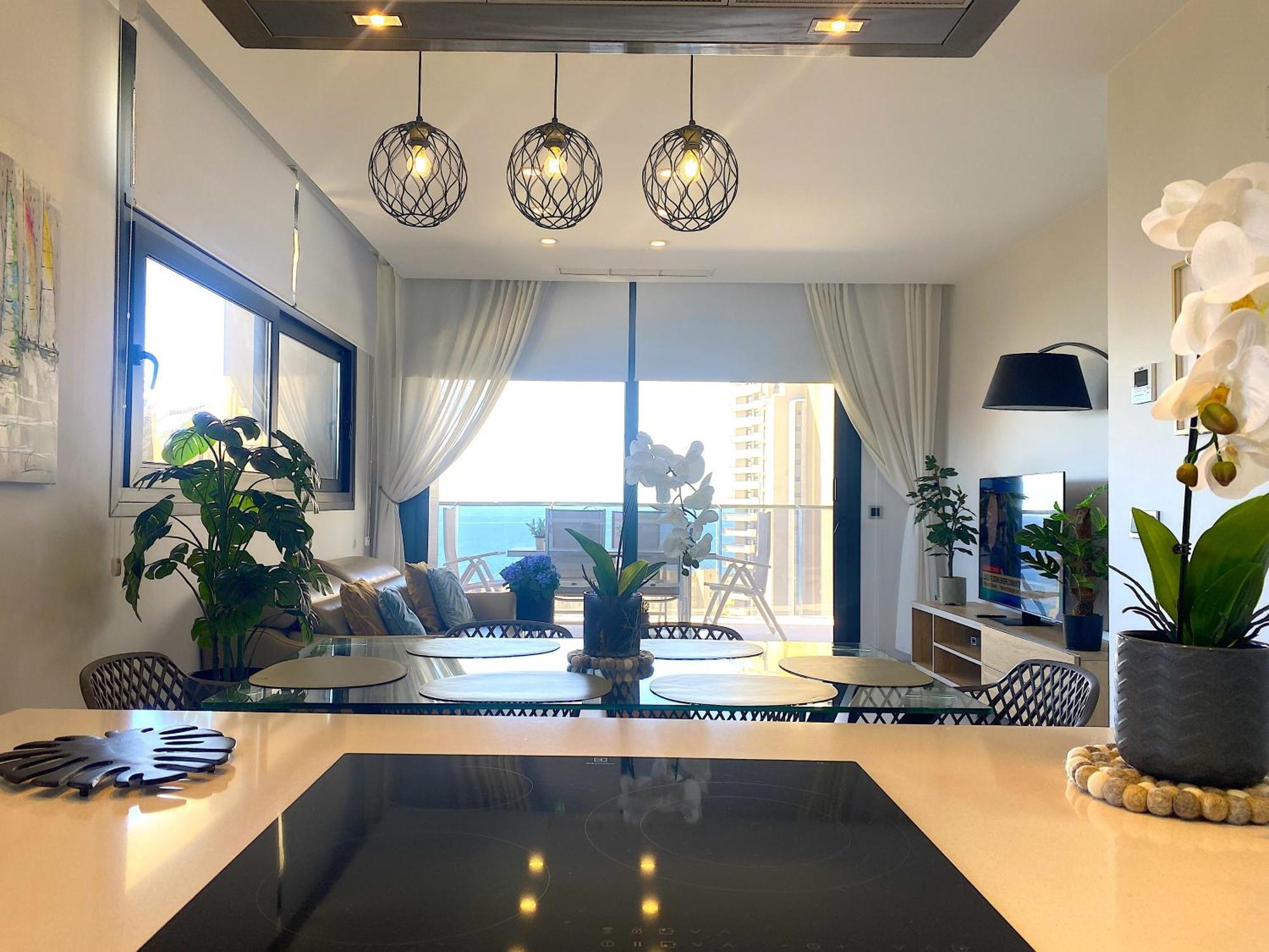 Lujoso Apartament Con Impresionantes Vistas Al Mar ベニドルム エクステリア 写真