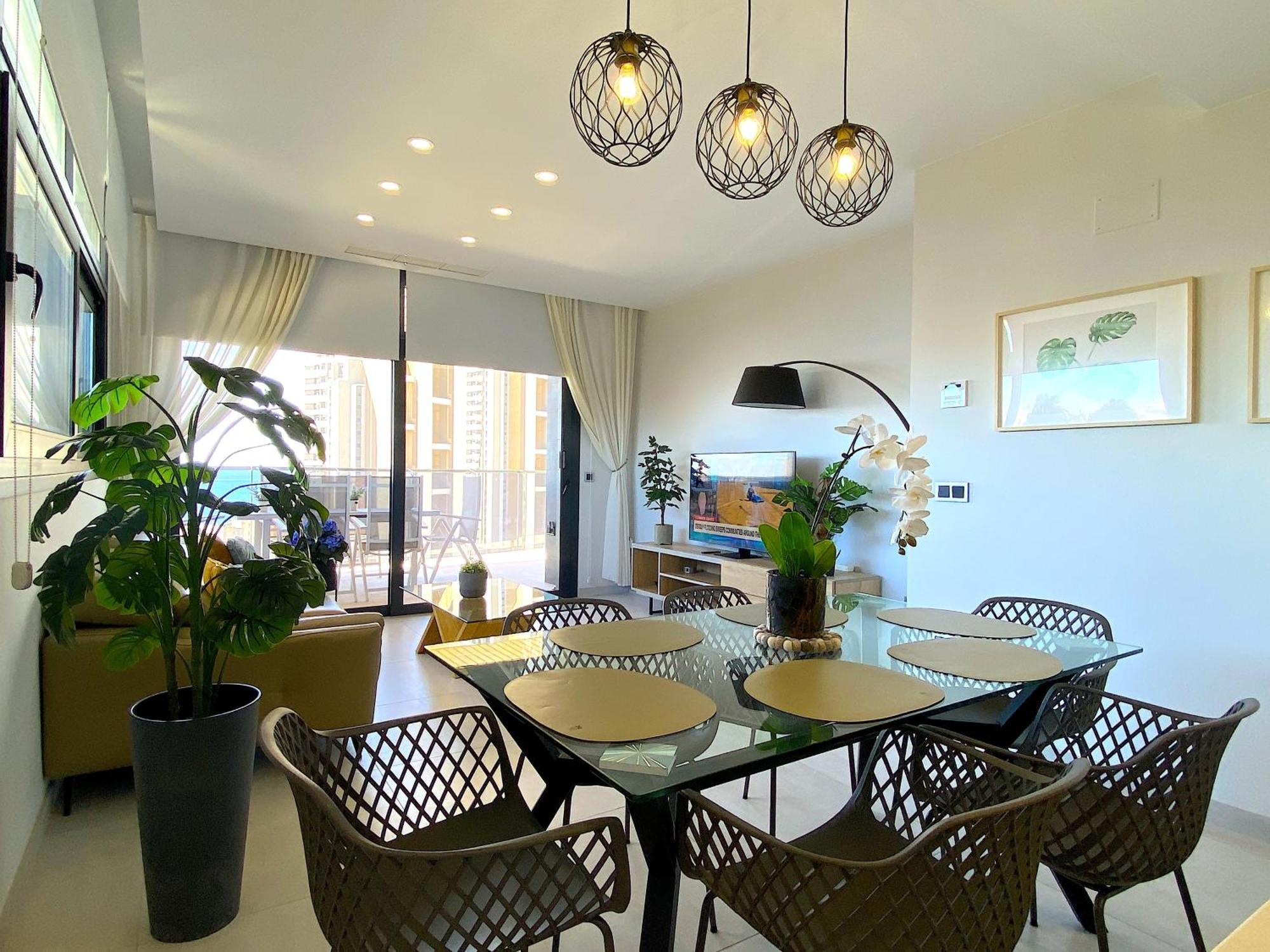 Lujoso Apartament Con Impresionantes Vistas Al Mar ベニドルム エクステリア 写真