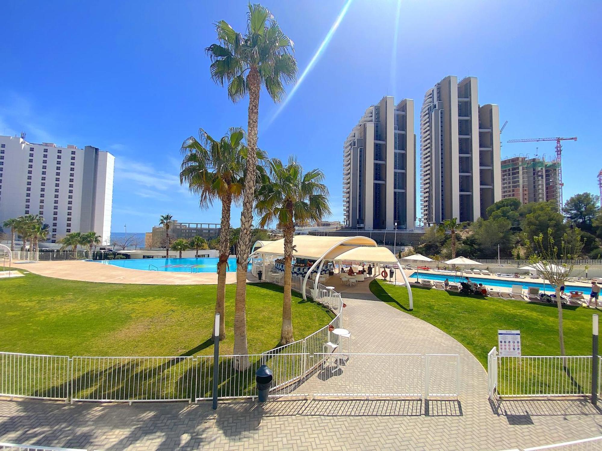 Lujoso Apartament Con Impresionantes Vistas Al Mar ベニドルム エクステリア 写真